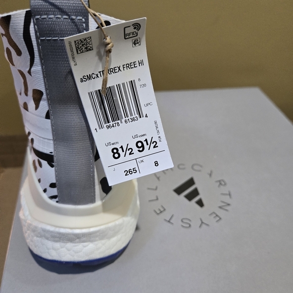 adidas by STELLA MCCARTNEY X TERREX FREEHIKER GORE-TEX BOOTS - Picture 6 of 15